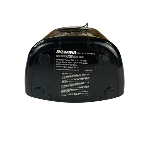Sylvania Bluetooth Auto Set Clock‎ Radio Dual Alarm - Picture 4 of 9